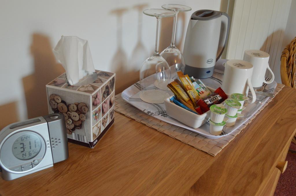 Troedyrhiw Bed & Breakfast Cardigan Szoba fotó